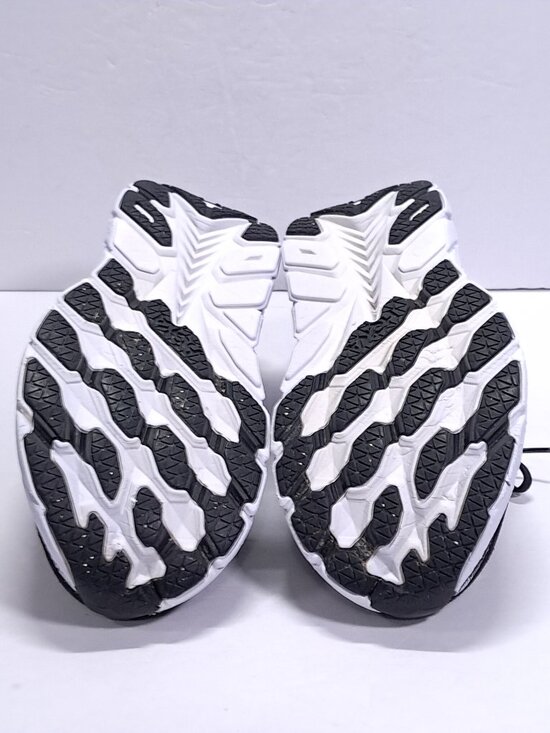 Hoka Clifton 8 Athletic Shoes Men 9.5 D Black White Run Sneakers 1119393 BWHT main image 10